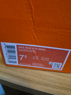 NIKE REAX 8 TR MESH BLACK METALLIC SILVER VOLT UK 6.5 EU 40.5 NEW HALF BOX RRP £94.99