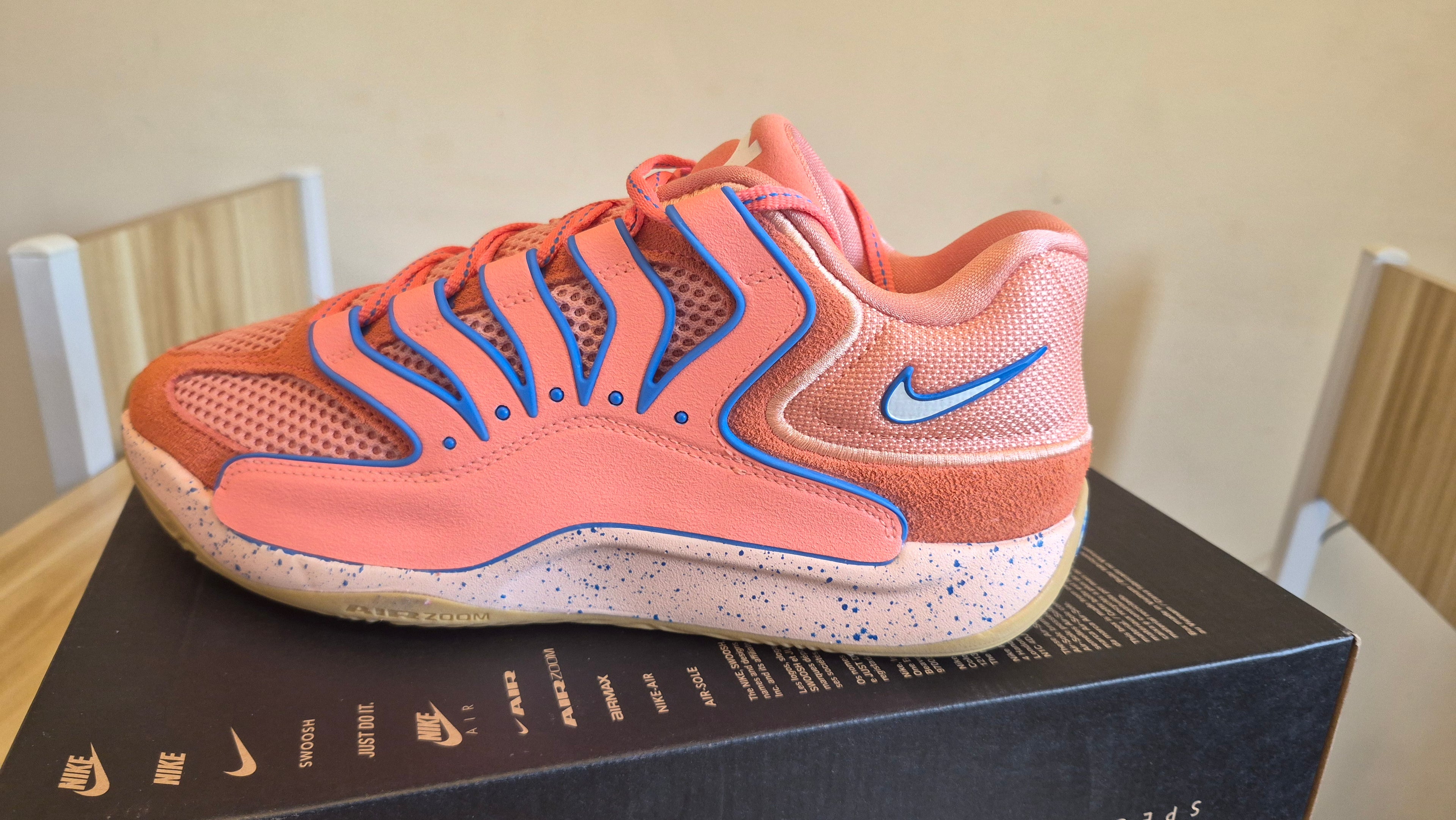 NIKE KD 17 PINK BLUE BASKETBALL SHOES UK 7 MEN'S / UK 8 WOMEN'S NEW HALF BOX RRP £139.99