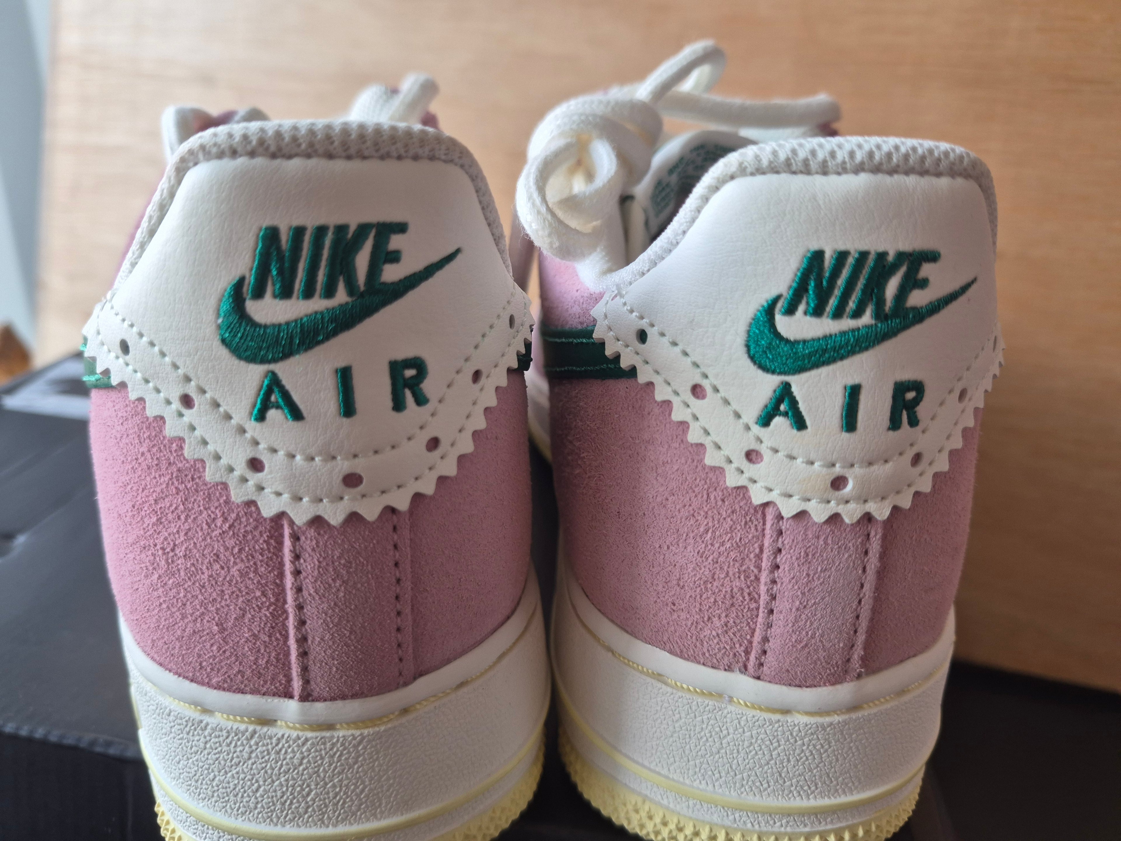 NIKE AIR FORCE 1 '07 PINK WHITE GREEN SUEDE MEN'S UK 8 BRAND NEW WITH BOX RRP £120