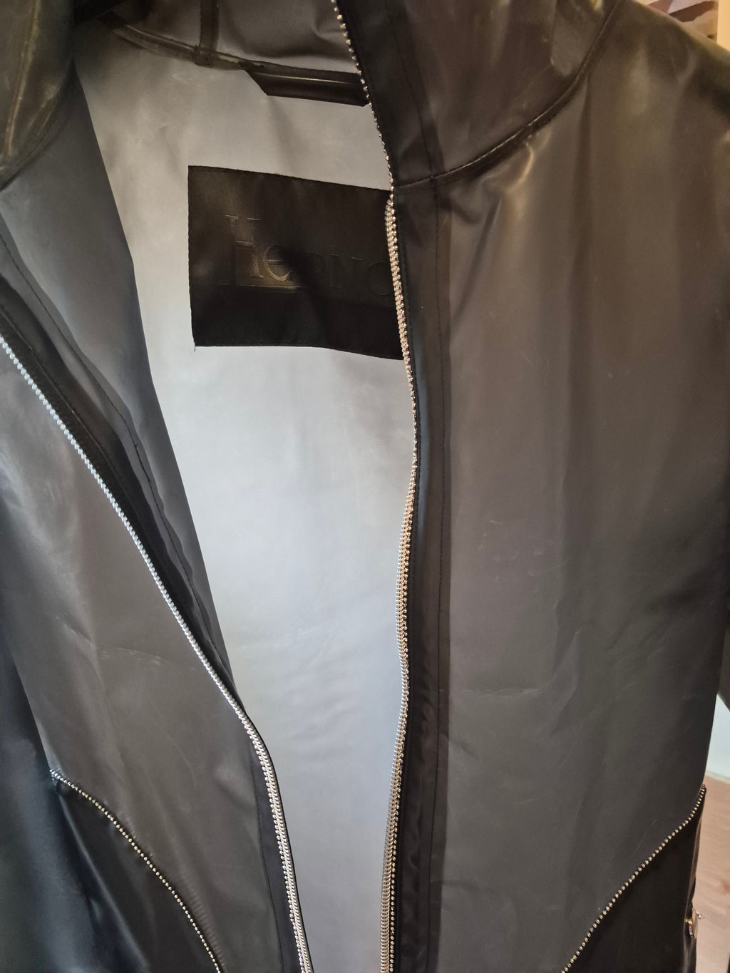 HERNO LAMINAR WATERPROOF HOODED JACKET BLACK AGE 14 / WOMEN'S XS NEW WITH TAGS RRP £595