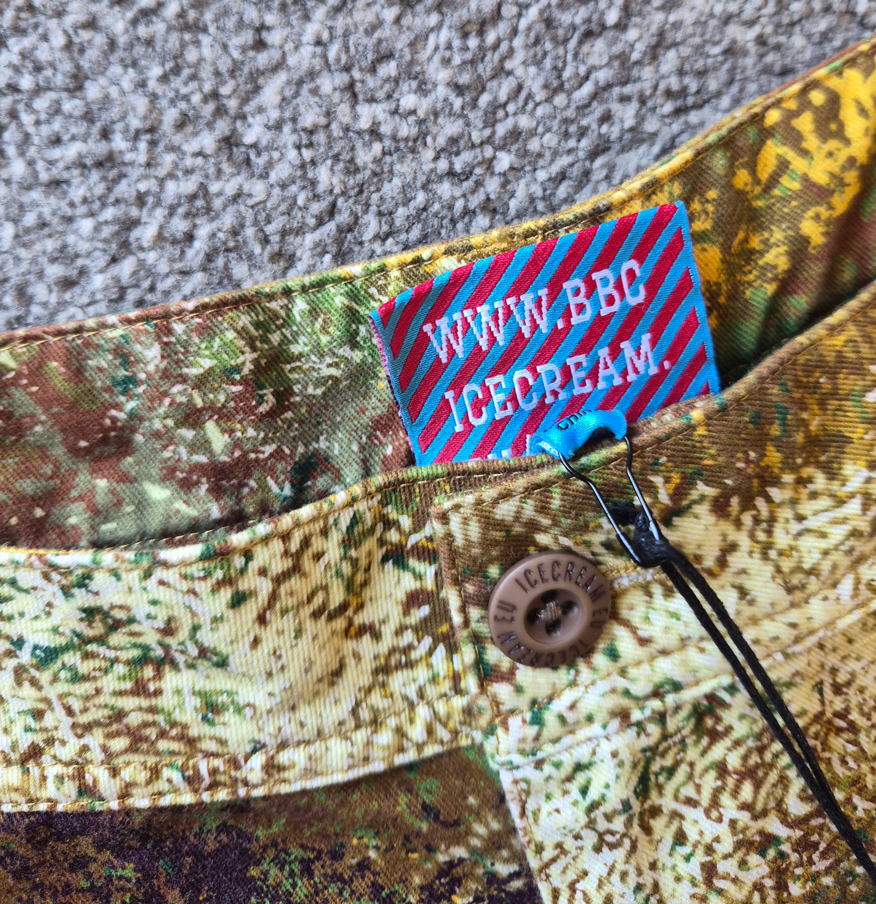 NEW ICE CREAM RUNNING DOG CAMO CARGO PANTS MENS LARGE CARGO TROUSERS RRP£130 BILLIONAIRE BOYS CLUB