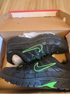 NIKE P-6000 PRM BLACK GREEN STRIKE ANTHRACITE UK 8.5 MEN'S TRAINERS NEW FULL BOX RRP £109.99