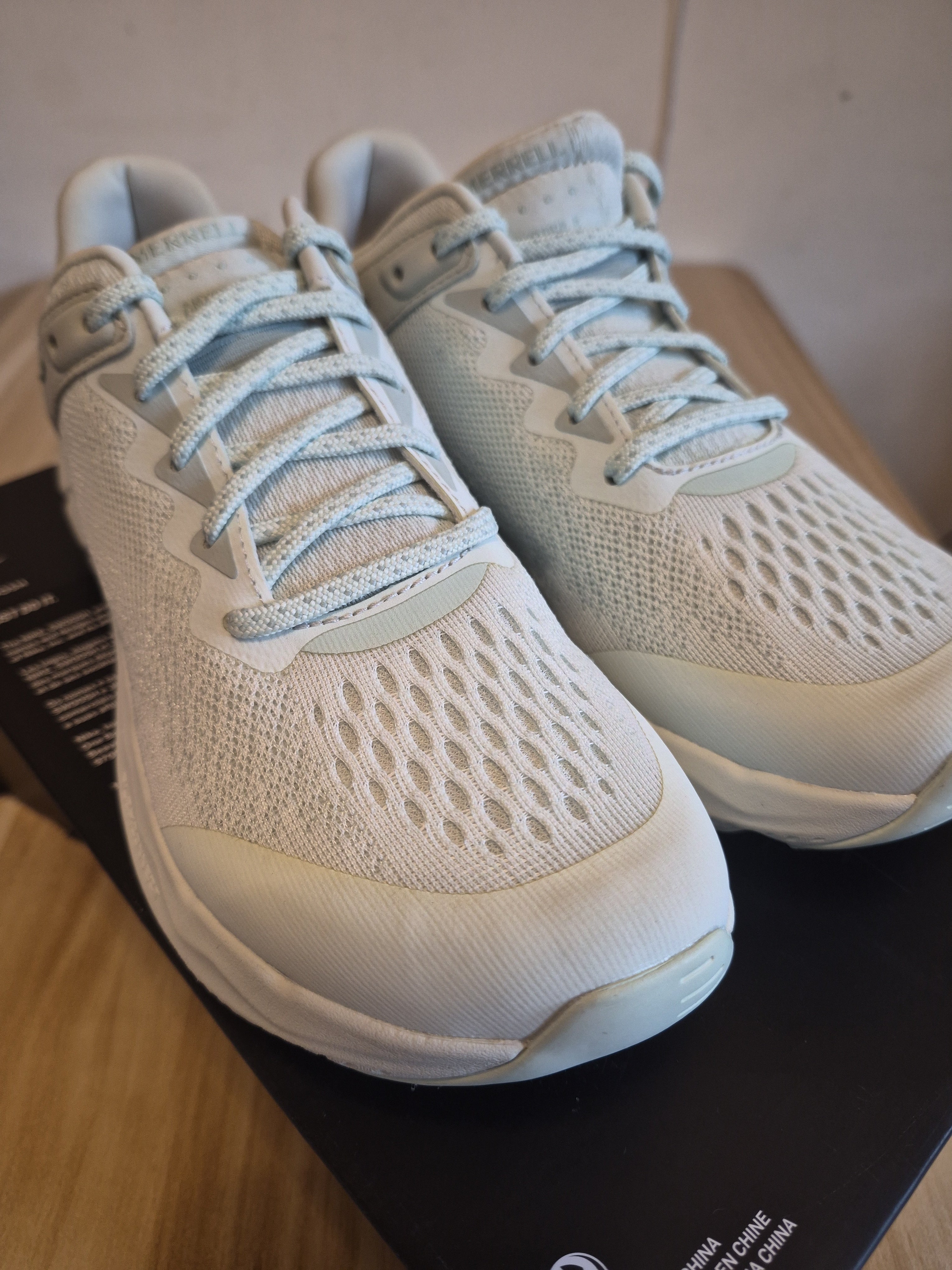 MERRELL FLEXCONNECT WOMEN'S TRAINERS UK 5 LIGHT GREY BRAND NEW NO BOX RRP £100