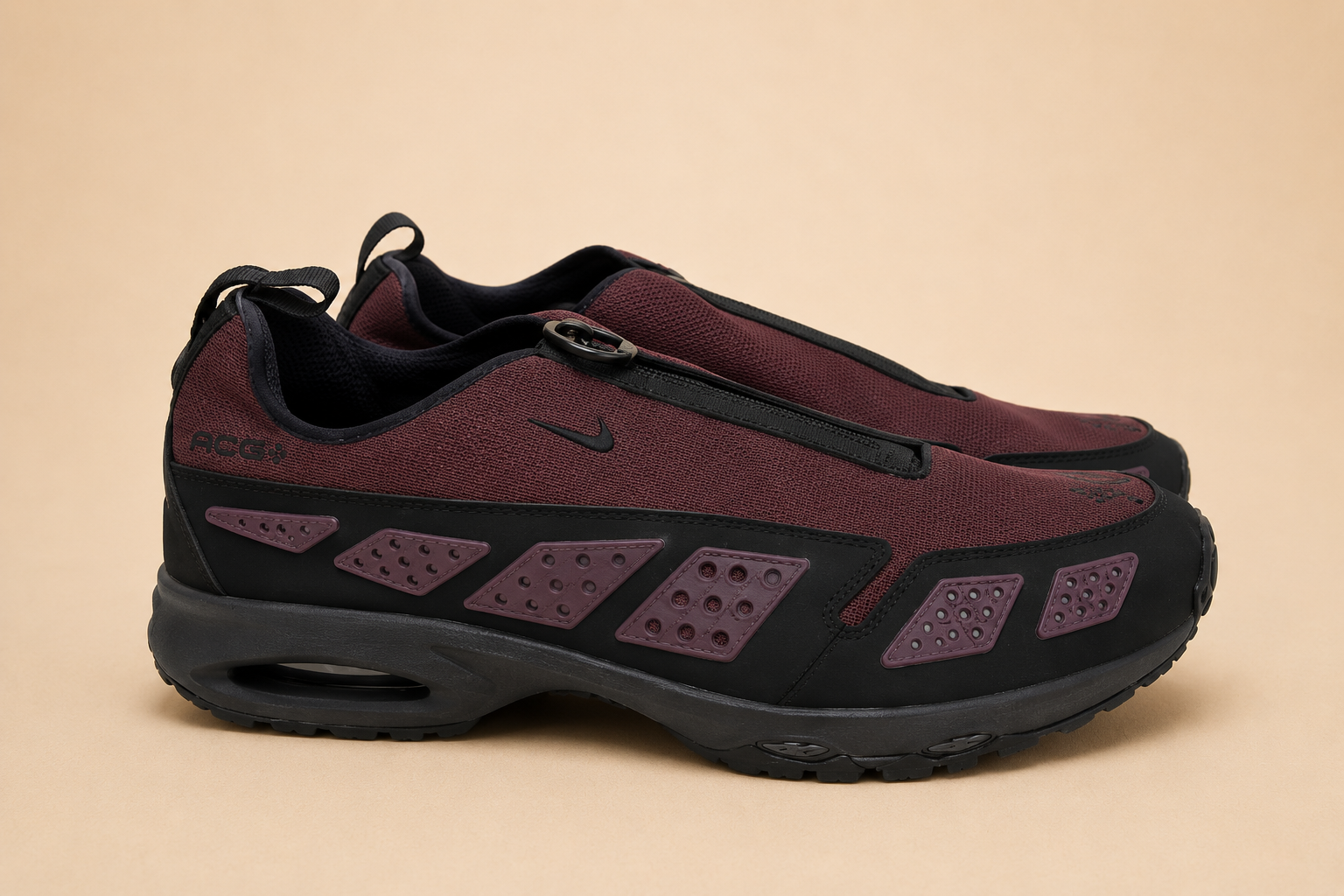 NIKE AIR MAX SNDR GTX GORE-TEX BURGUNDY CRUSH BLACK UK 8.5 MEN'S / UK 8.5 WOMEN'S NEW HALF BOX RRP £184.99