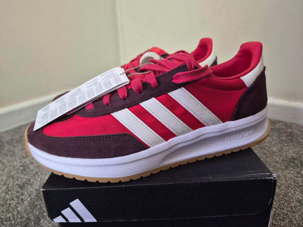 ADIDAS RUN 70S 2.0 TRAINERS RED/WHITE/GUM – UK 7 – BRAND NEW WITH BOX