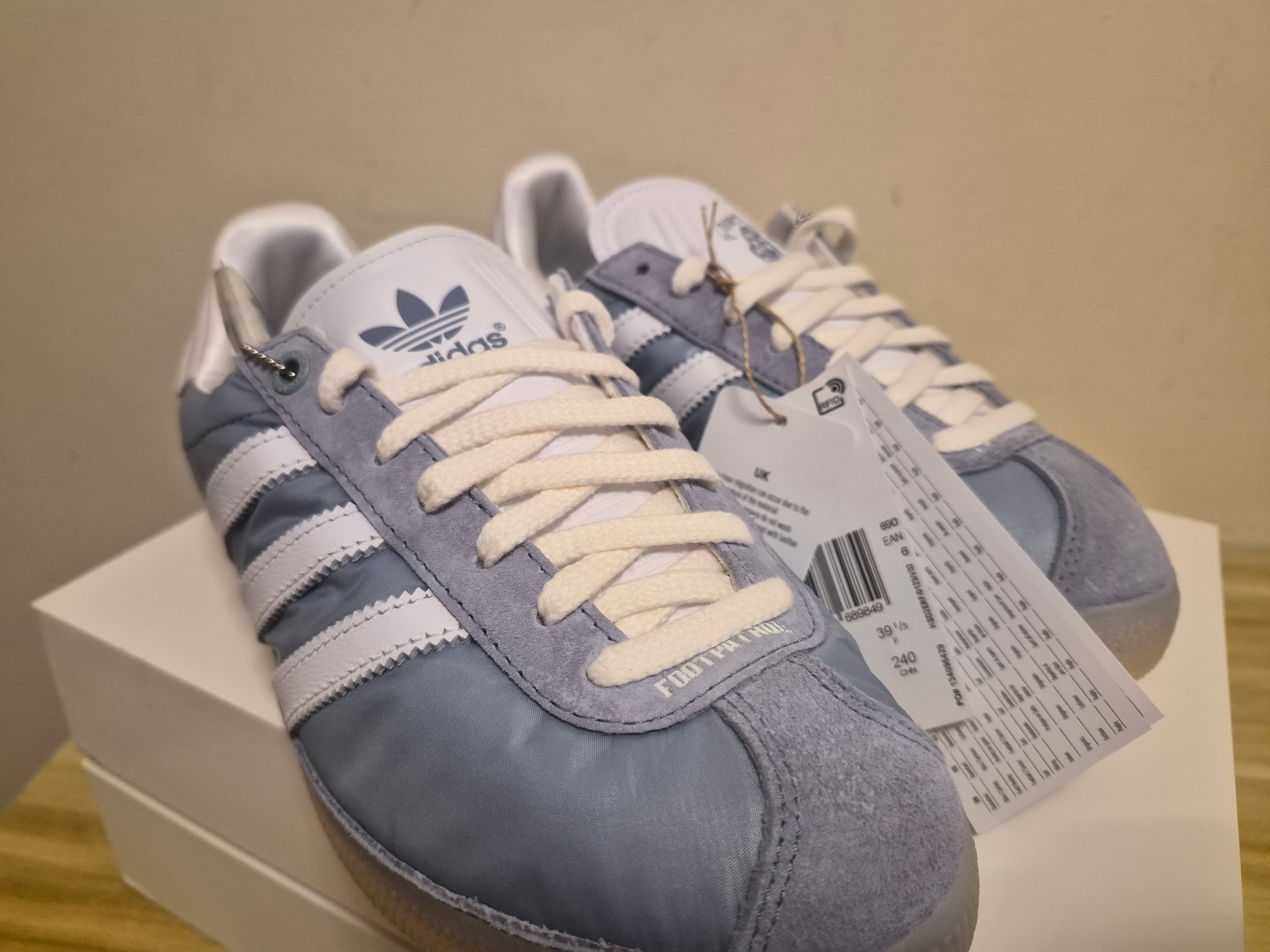 ADIDAS GAZELLE X FOOT PATROL TRAINERS BLUE WHITE SUEDE LEATHER UK 6 NEW WITH BOX RRP £120
