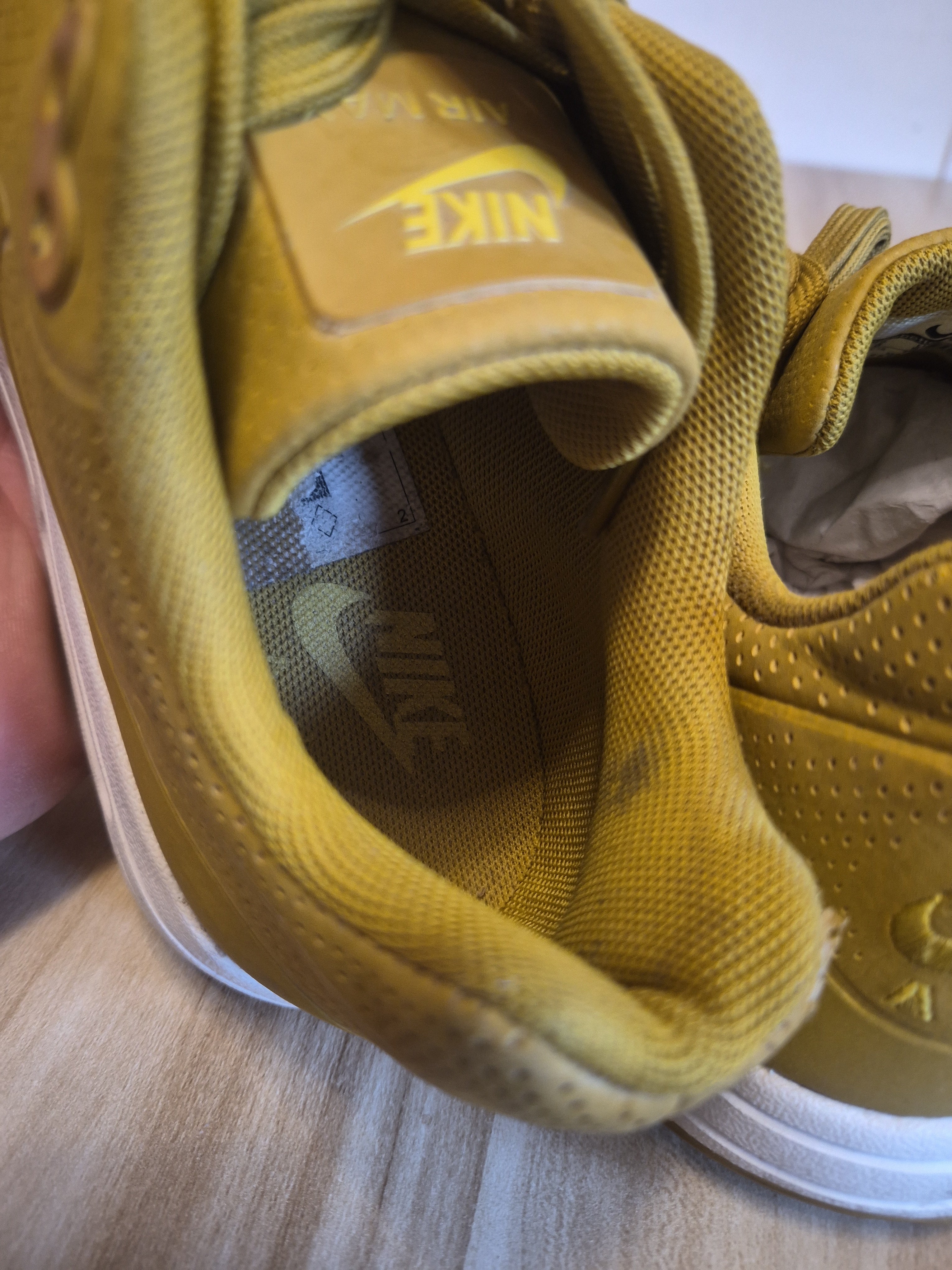 NIKE AIR MAX 1 PREMIUM OLIVE TRAINERS UK 5.5 EU 39 USED **GRADE B/C NO BOX RRP £135
