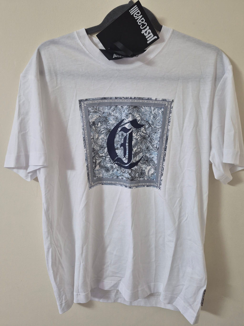 JUST CAVALLI WOMANS WHITE FOULARD GRAPHIC LOGO T SHIRT SIZE S BRAND NEW RRP £180