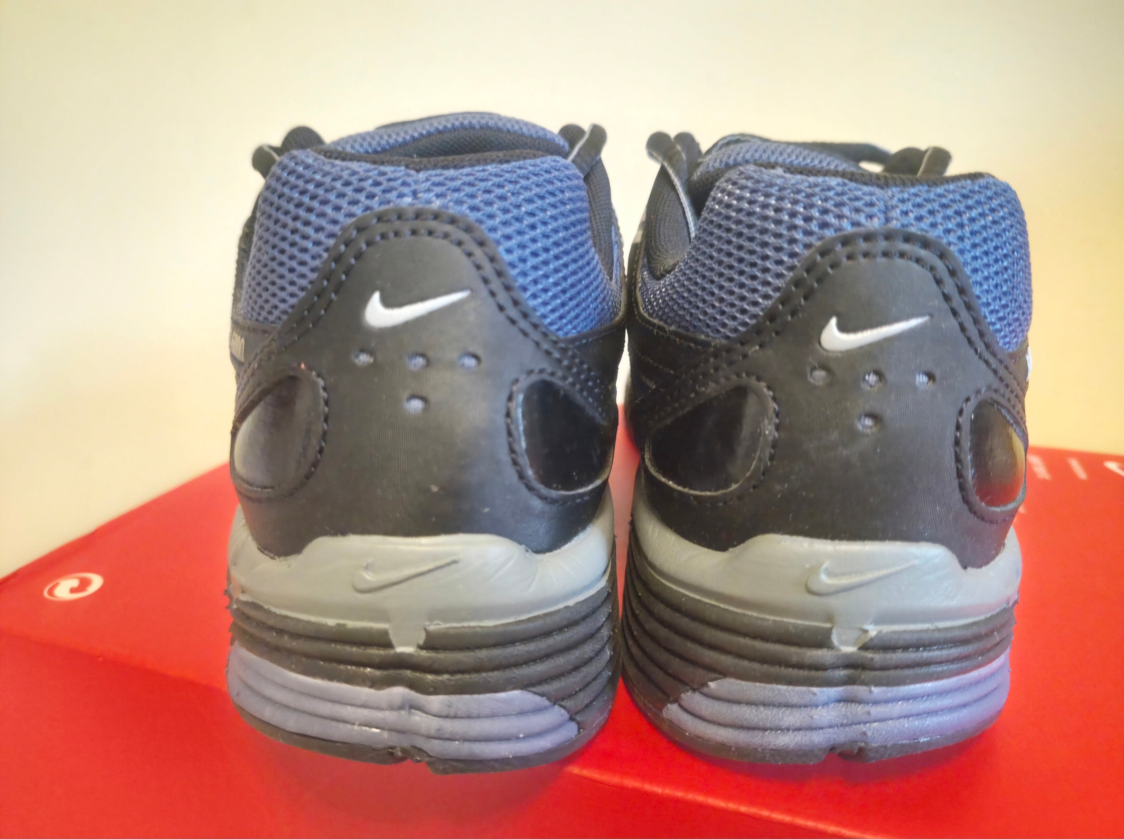 NIKE P-6000 DIFFUSED BLUE / BLACK / COOL GREY UK 5.5 OR WOMANS UK 5  NEW HALF BOX RRP £110