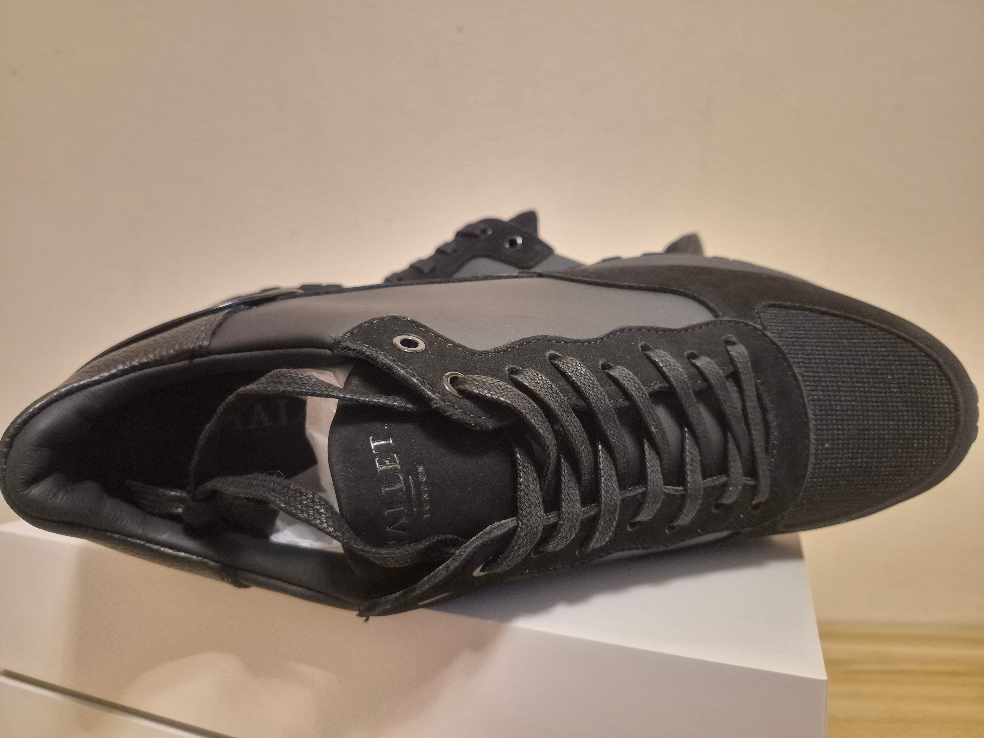 MALLET LONDON DIVER 2.0 TRIPLE BLACK TRAINERS MEN'S UK 11 BRAND NEW NO BOX RRP £175