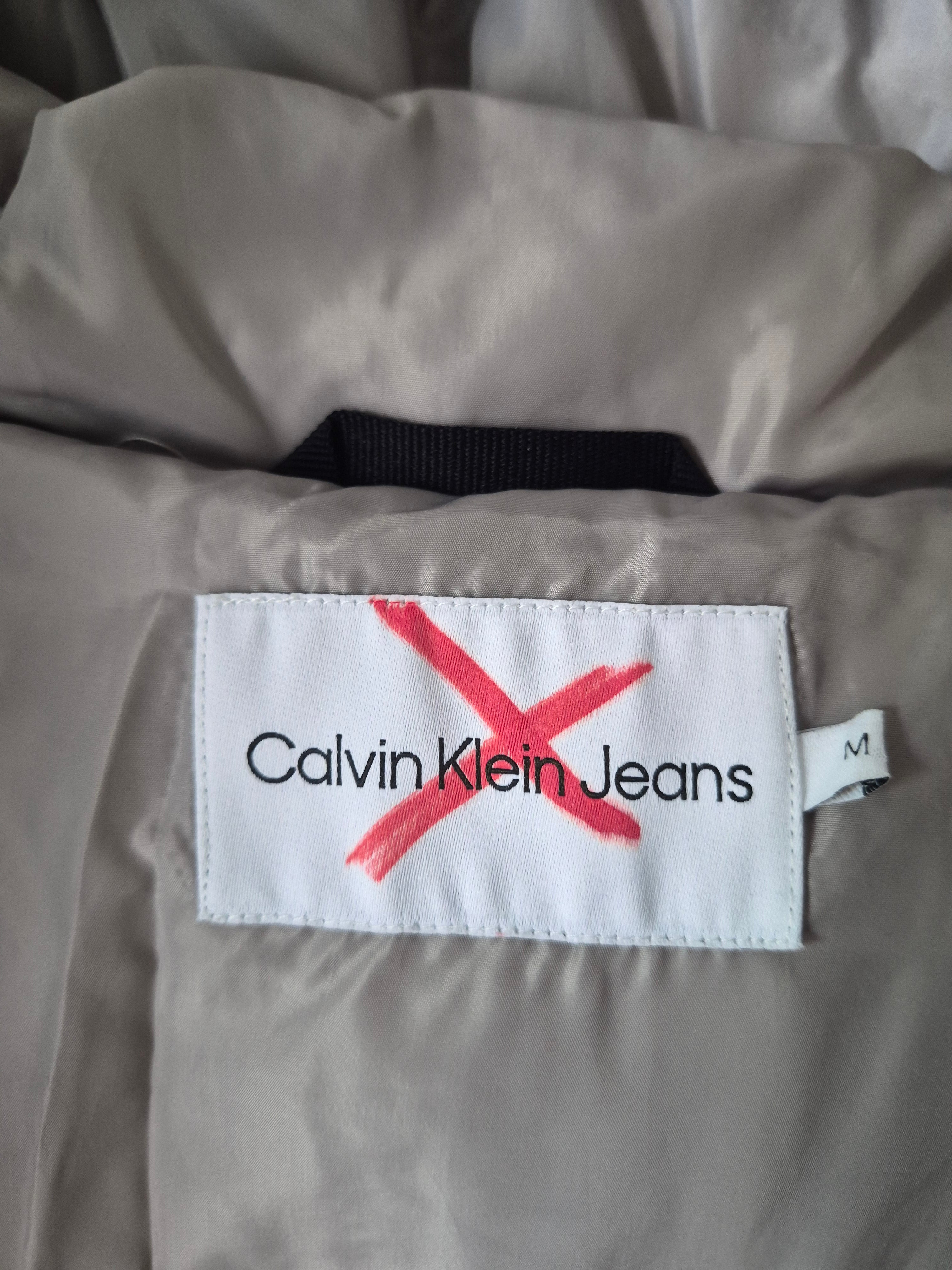 CALVIN KLEIN JEANS WOMEN'S PUFFER JACKET GREY UK 12 / MEDIUM LIKE NEW RRP £180