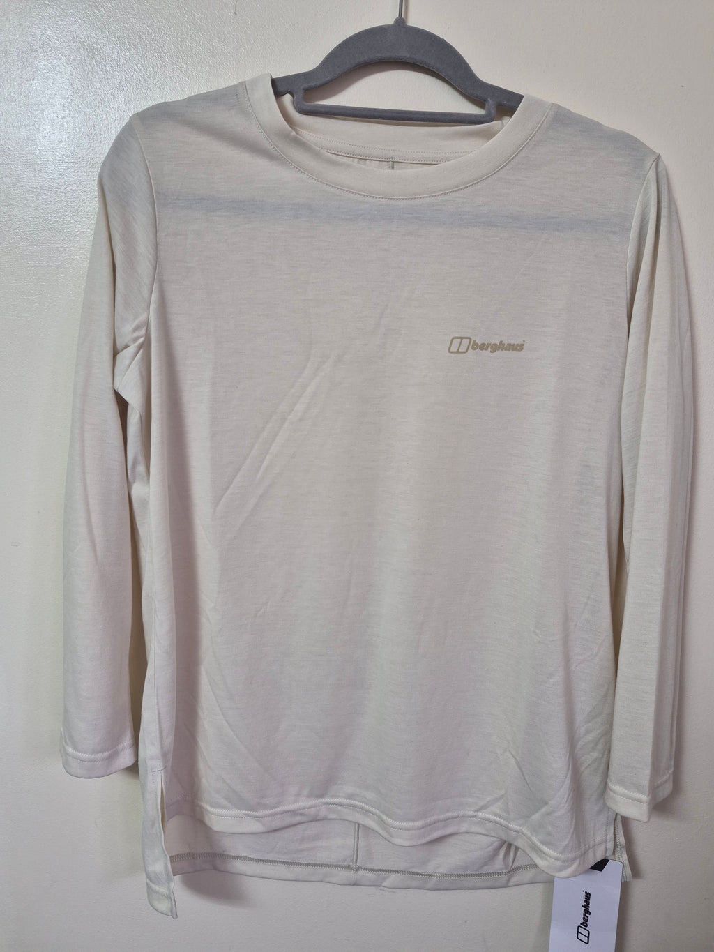 BERGHAUS RELAXED LS TECH WOMEN'S LONG SLEEVE T-SHIRT UK 12 BEIGE BNWT