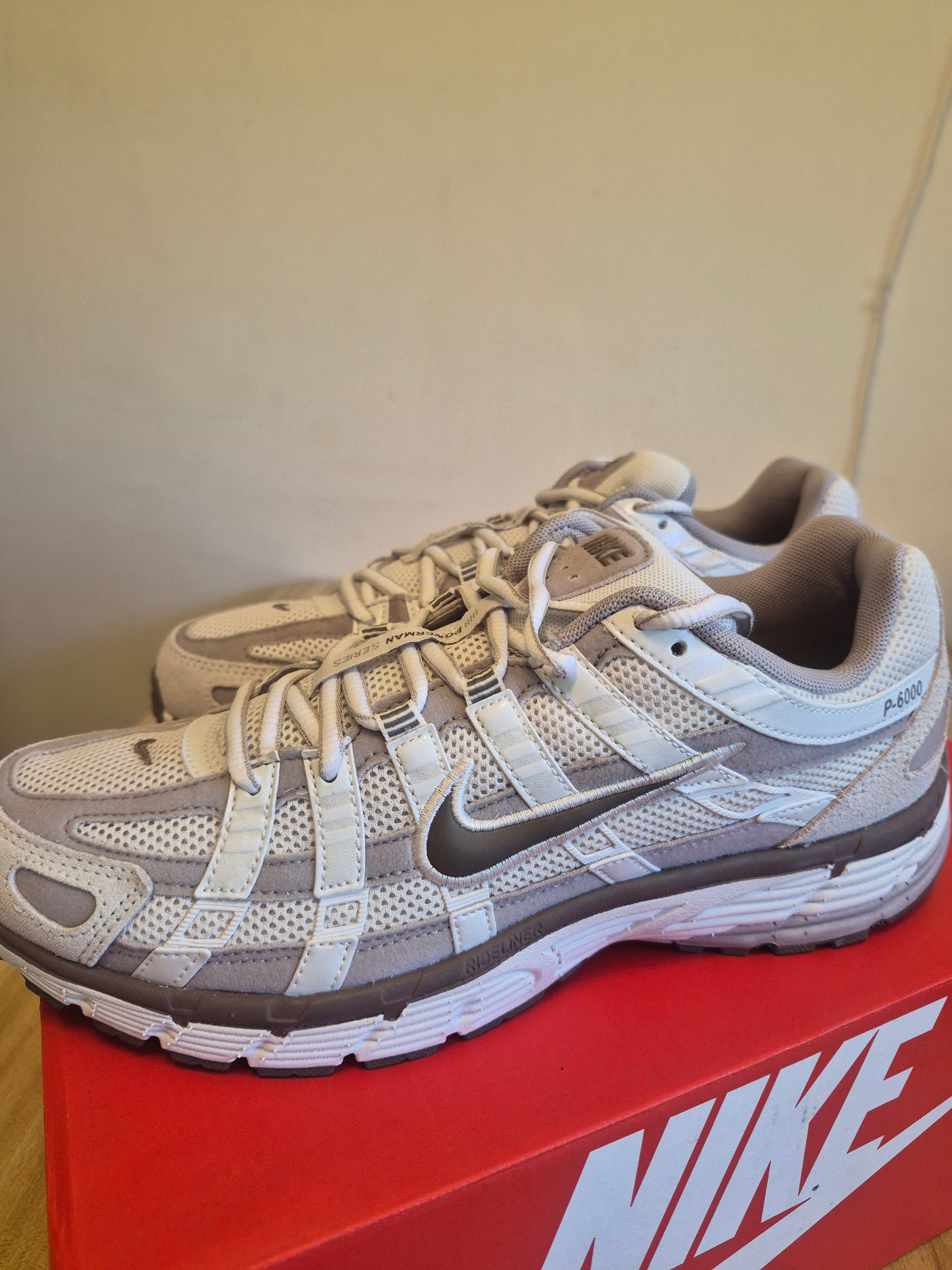 NIKE P-6000 PHANTOM / MINK BROWN TRAINERS UK 7.5 MEN'S OR WOMEN'S EU 42 BRAND NEW WITH FULL BOX RRP £110