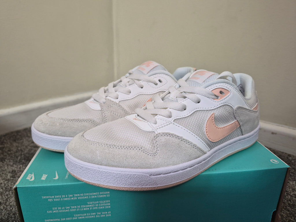 NIKE COURT VISION LOW TRAINERS WHITE/PHANTOM PINK – UK 5 – BRAND NEW WITH BOX – RRP £75